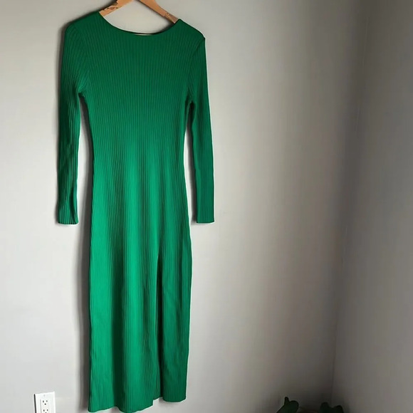 line and dot Jules Dress - Picture 2 of 16